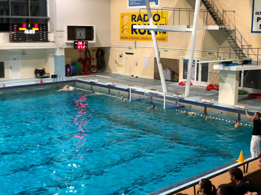 Naši muži právě bojují v Olomouci a po půlce zápasu je stav vyrovnaný 8:8 💪 pojďme hoši 👏